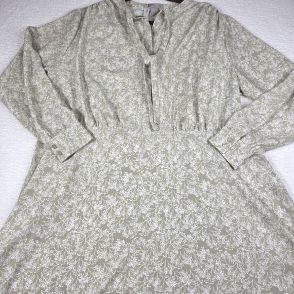 H&M Green White Ditsy Floral Long Sleeve V Neck Shift A Line Dress Size XXL - Picture 12 of 14